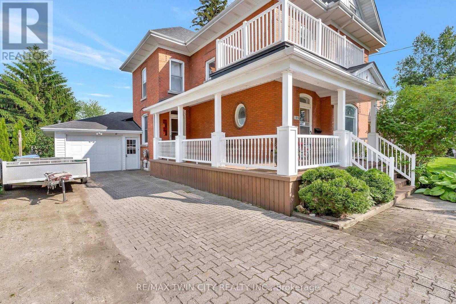 199 Ellen Street, North Perth, Ontario  N0G 1B0 - Photo 4 - X13444690