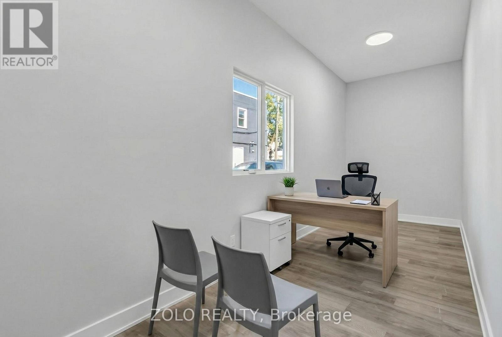 Office A - 206 Wellington Street, Chatham-Kent, Ontario N8A 2X9 - Photo 4 - X13444792
