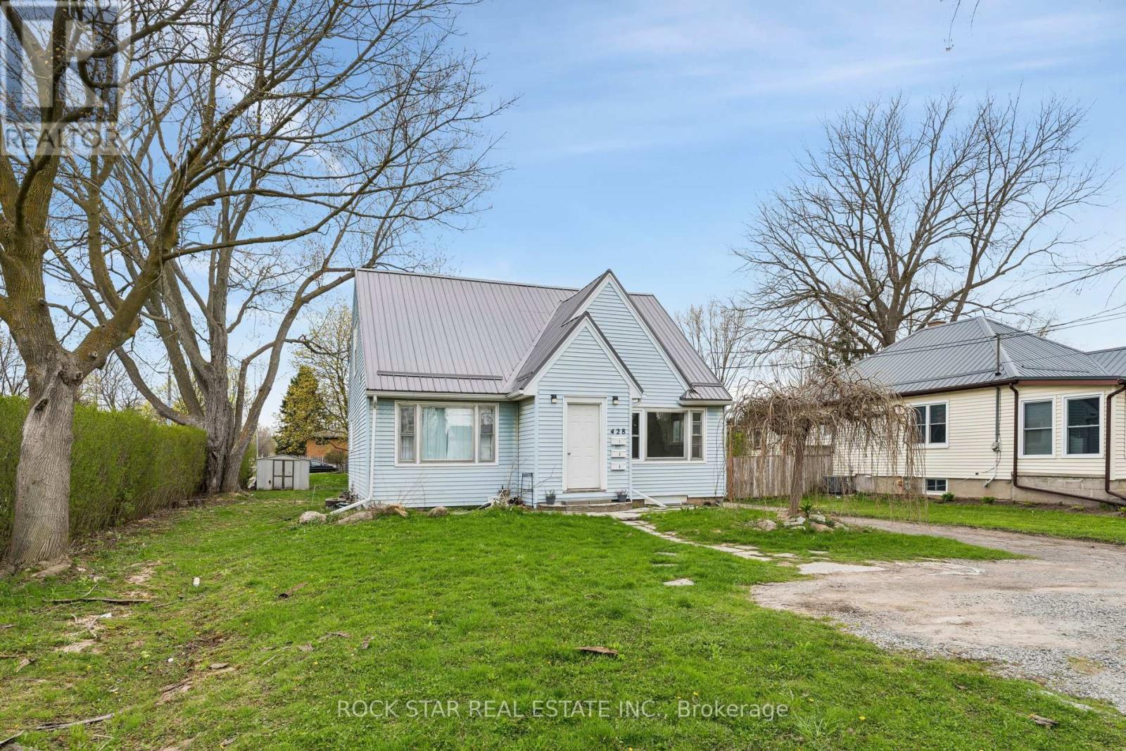 428 Thorold Road, Welland, Ontario  L3C 3W6 - Photo 2 - X13445010