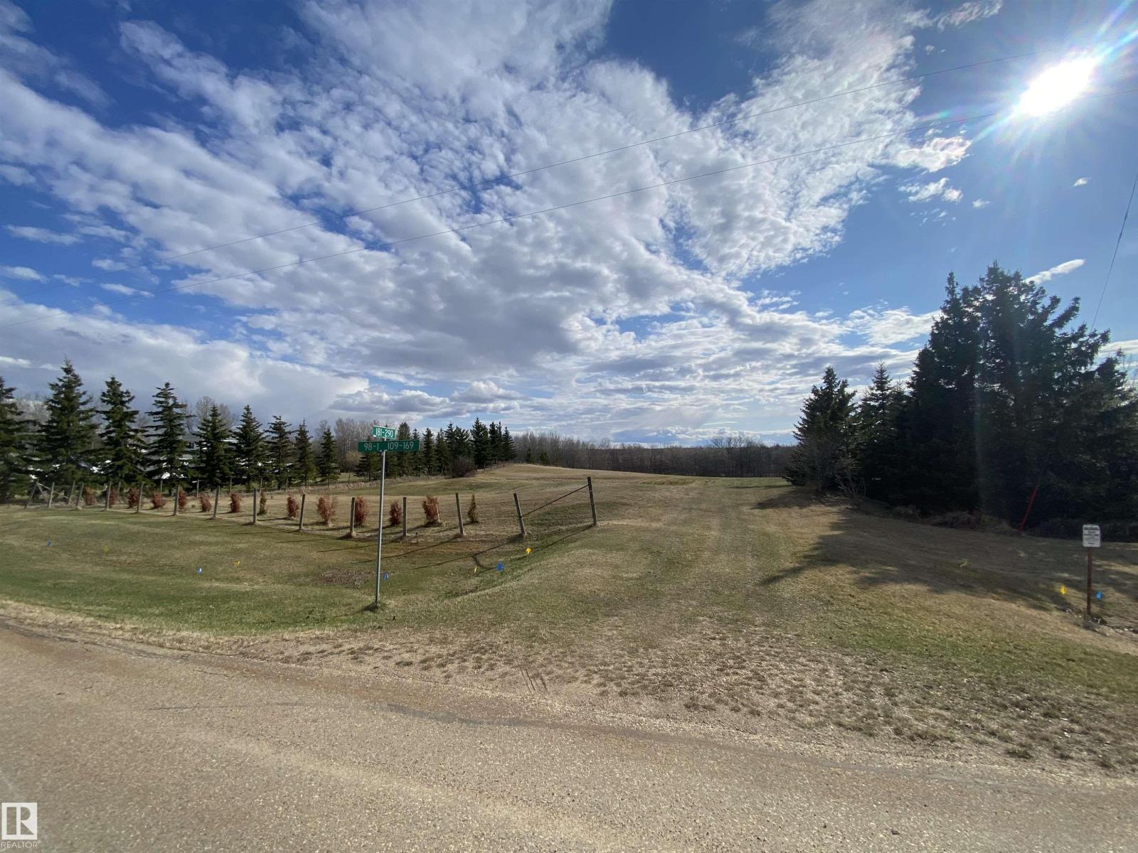 52318 RGE ROAD 213, rural strathcona county, Alberta