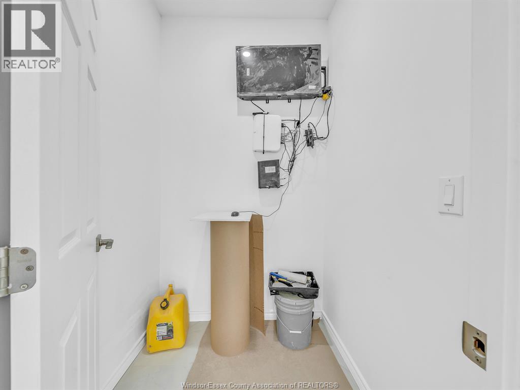 1657-59 Drouillard Road Unit# 1657 - Front Commercial, Windsor, Ontario  N8Y 2S4 - Photo 14 - 26014030