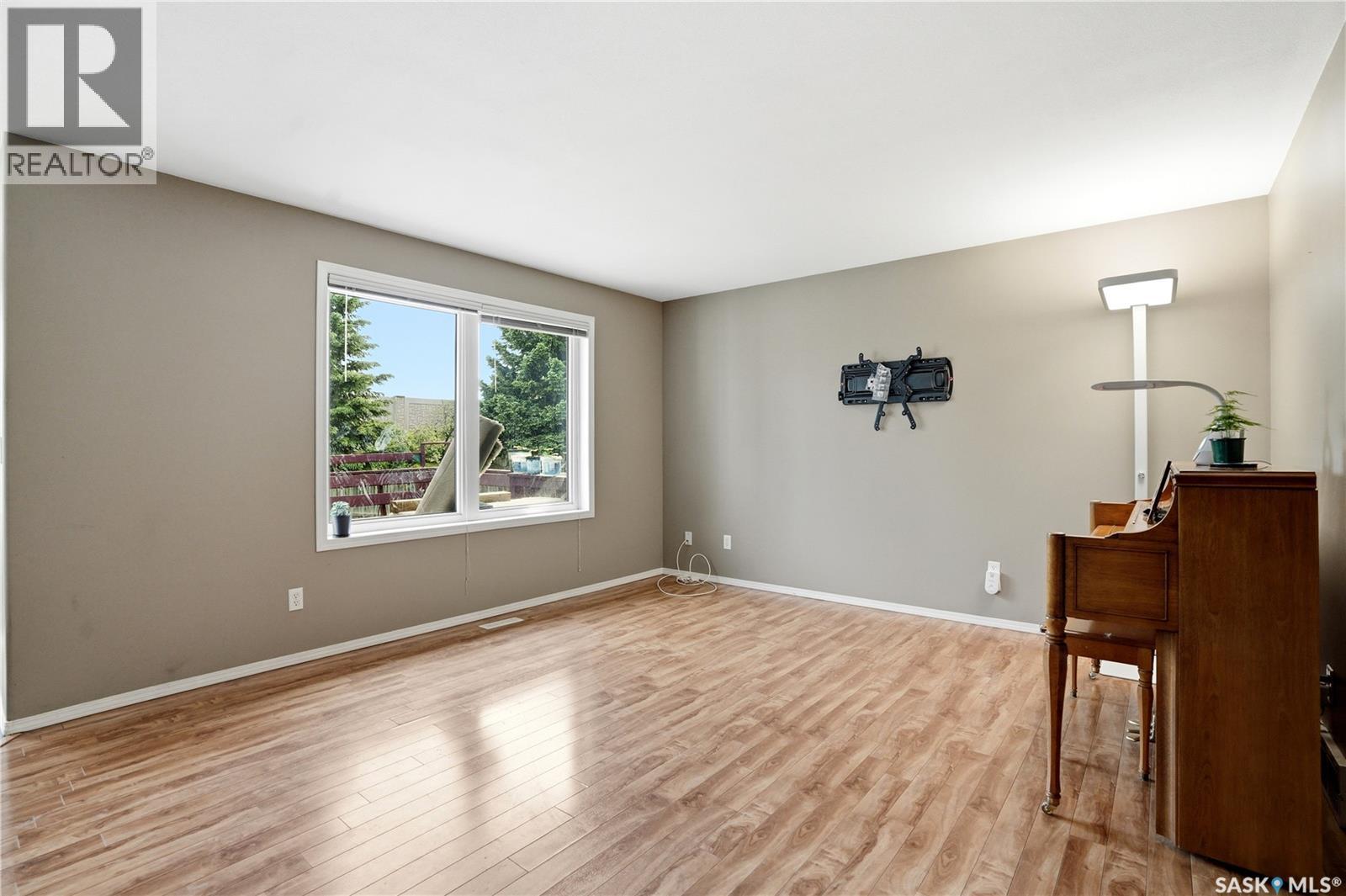 435 Buckwold Cove, Saskatoon, Saskatchewan  S7N 4V9 - Photo 7 - SK039381