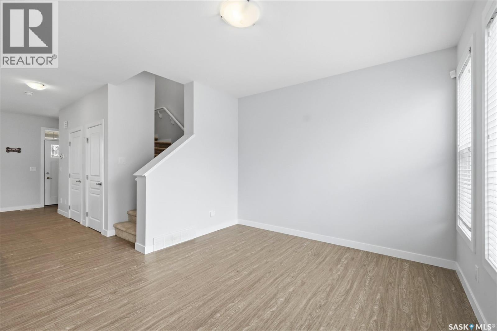 251 Newton Link, Saskatoon, Saskatchewan  S7V 0M8 - Photo 20 - SK039352