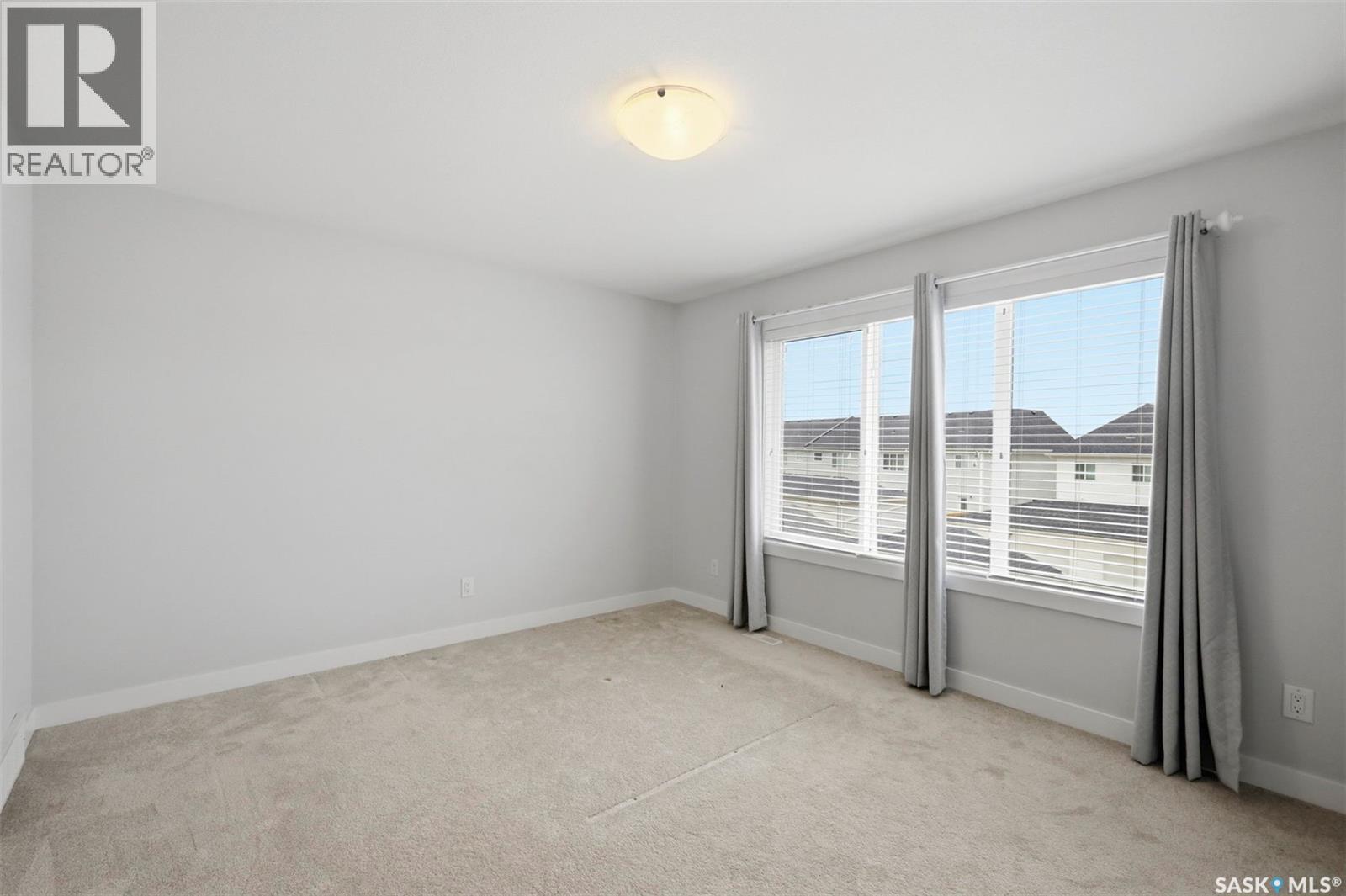 251 Newton Link, Saskatoon, Saskatchewan  S7V 0M8 - Photo 23 - SK039352