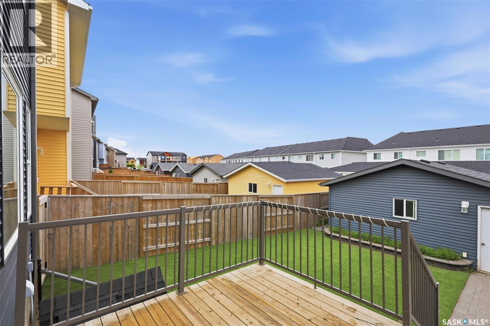 251 Newton Link, Saskatoon, Saskatchewan  S7V 0M8 - Photo 36 - SK039352