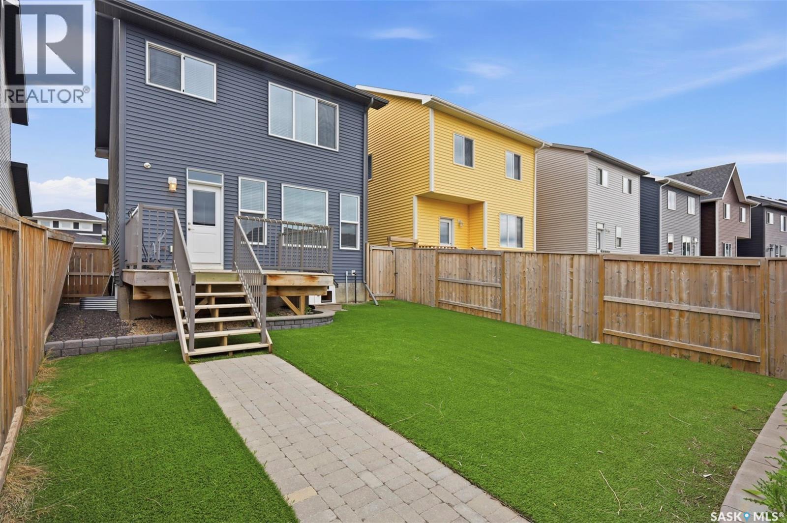 251 Newton Link, Saskatoon, Saskatchewan  S7V 0M8 - Photo 39 - SK039352