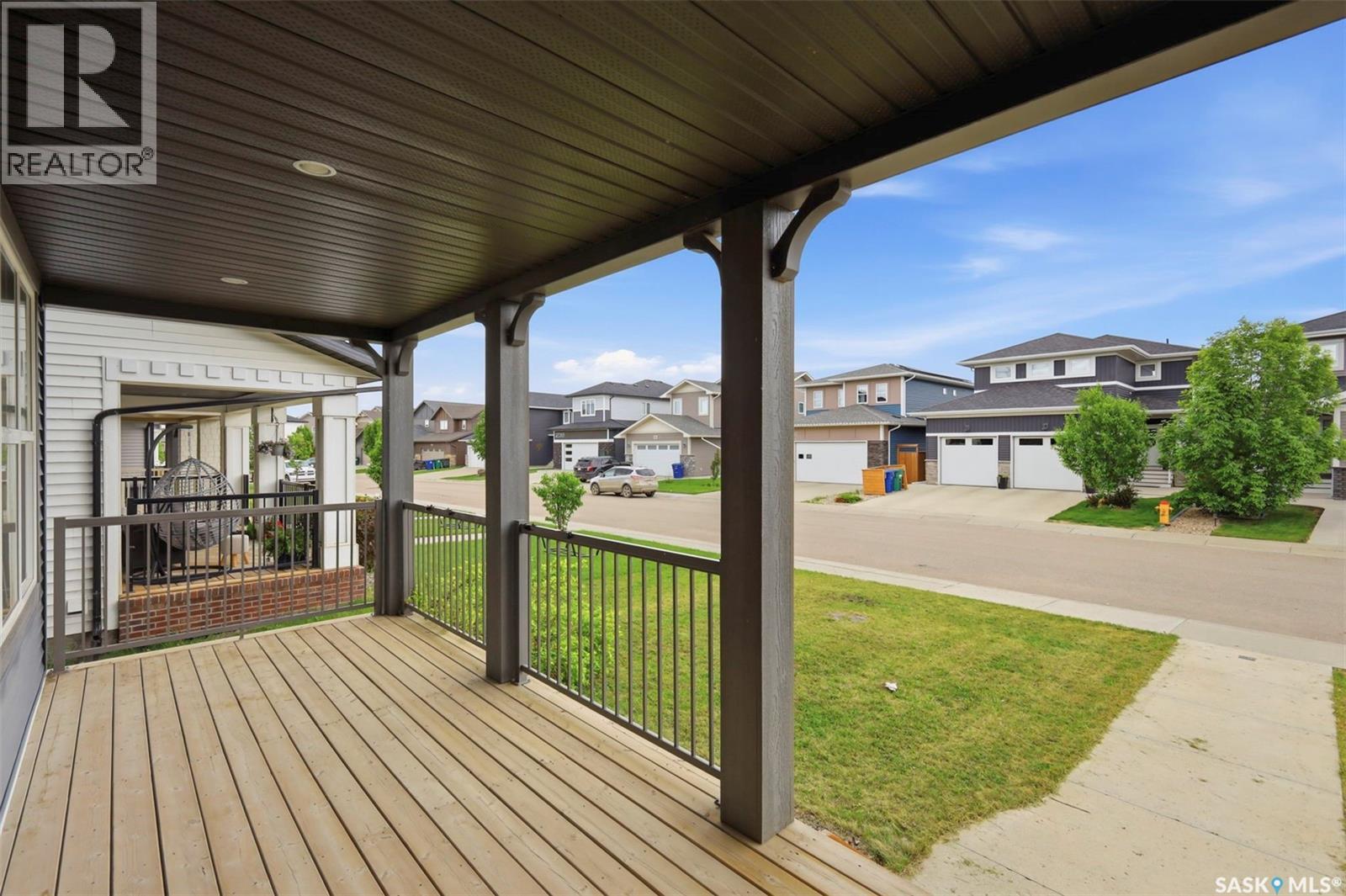 251 Newton Link, Saskatoon, Saskatchewan  S7V 0M8 - Photo 7 - SK039352