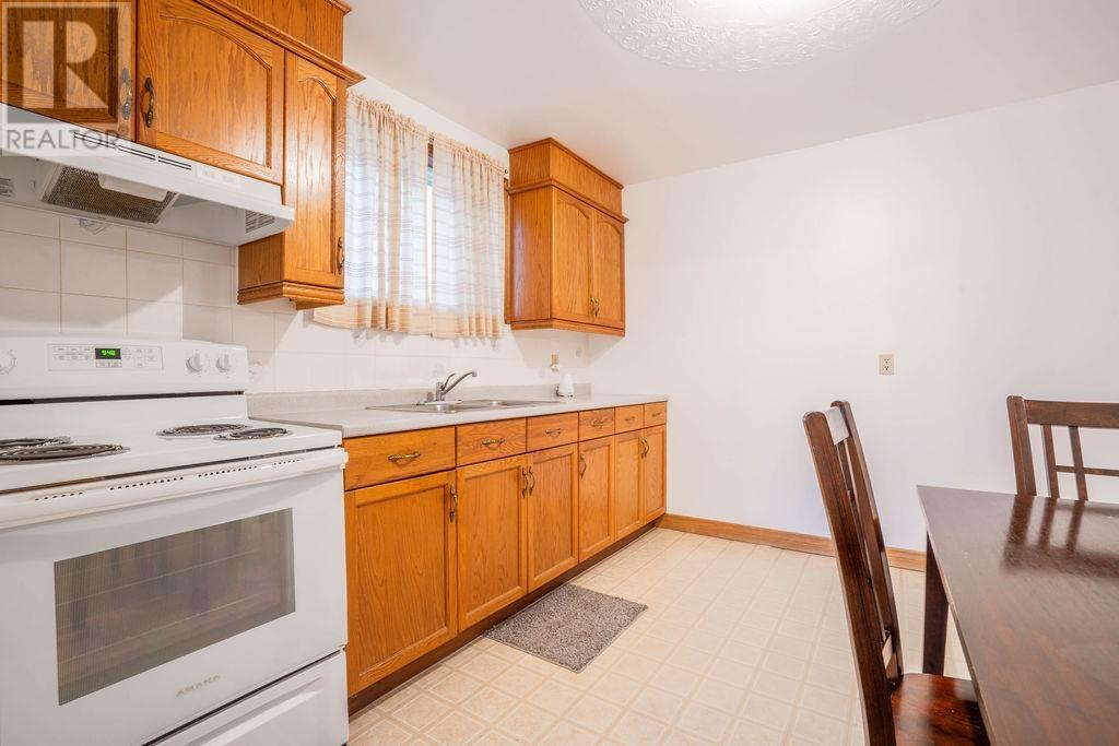 34 Bitonti Cres, Sault Ste. Marie, Ontario  P6C 6A9 - Photo 30 - SM261407