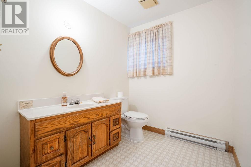 34 Bitonti Cres, Sault Ste. Marie, Ontario  P6C 6A9 - Photo 37 - SM261407
