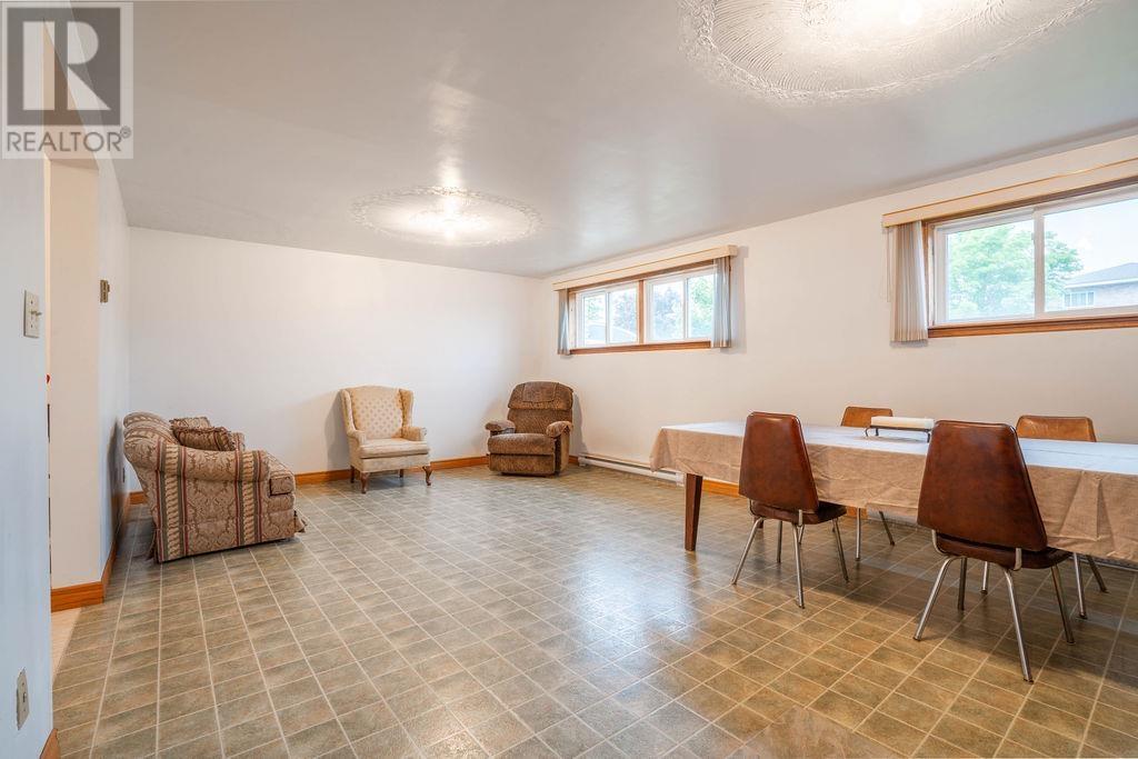 34 Bitonti Cres, Sault Ste. Marie, Ontario  P6C 6A9 - Photo 28 - SM261407