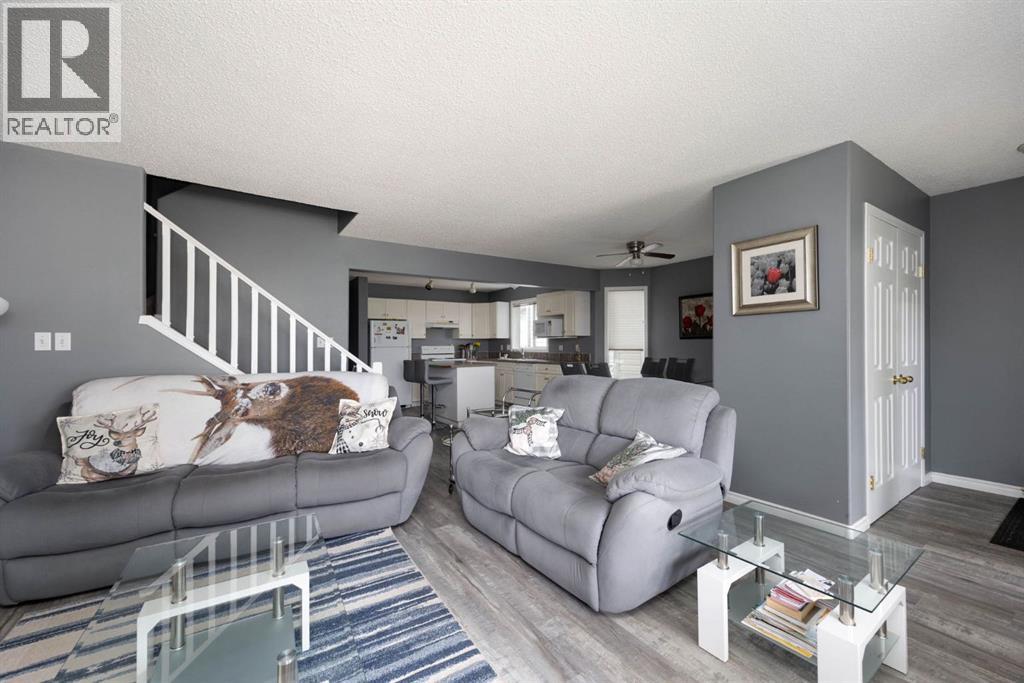240 Sitka Drive, Fort Mcmurray, Alberta  T9H 5C9 - Photo 7 - A2318130