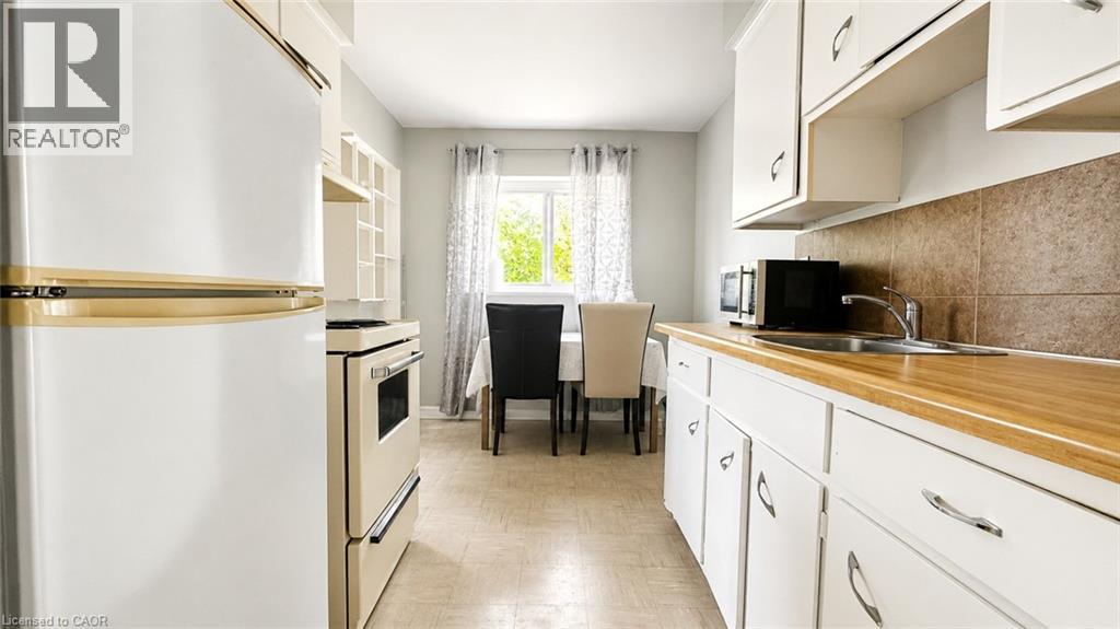 428 Barrie Place Unit# 2, Waterloo, Ontario  N2L 3Z7 - Photo 8 - 40839524