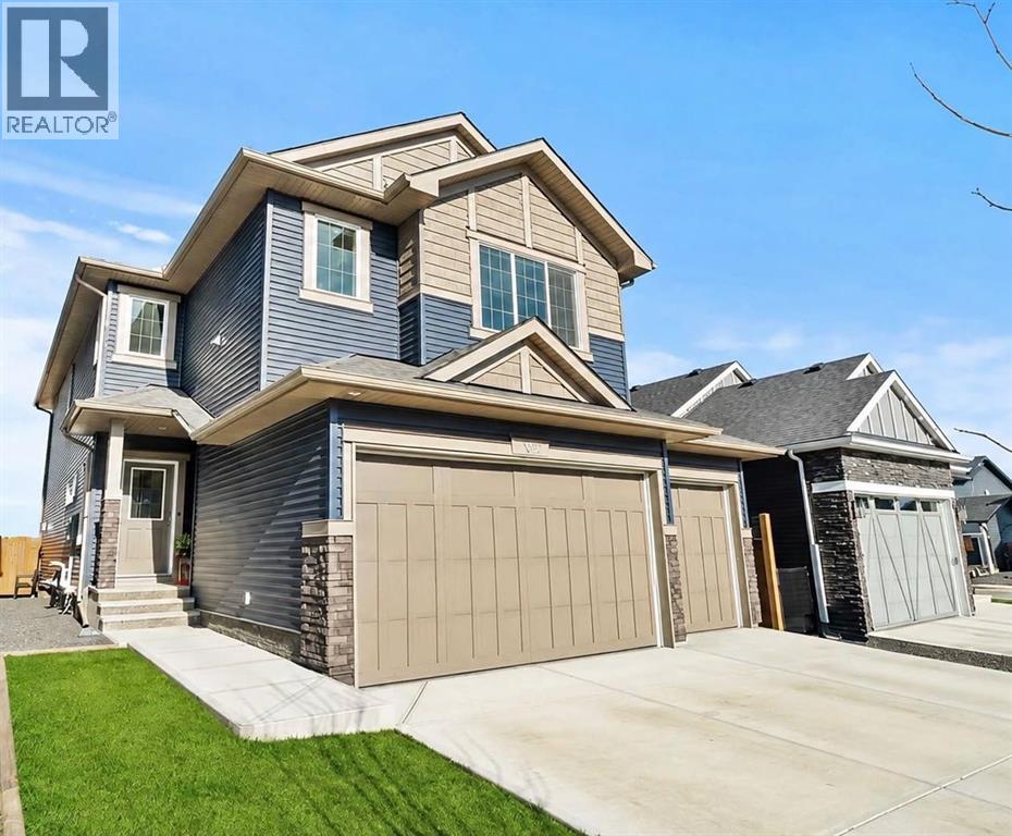 152 Threepoint Cove, Okotoks, Alberta