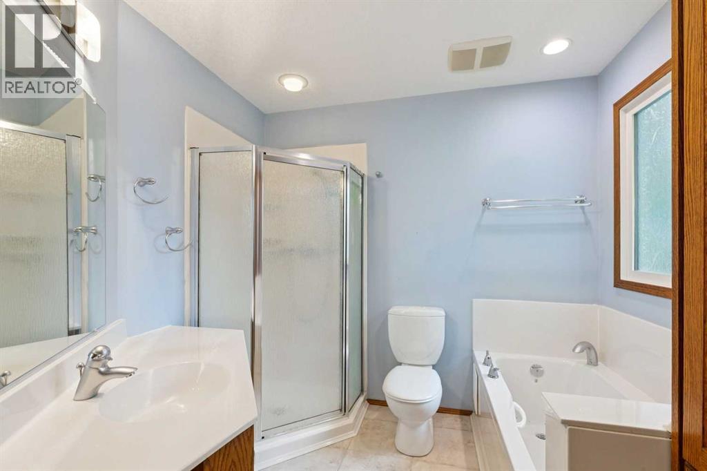 4823 Brisebois Drive NW, Calgary, Alberta  T2L 2G3 - Photo 24 - A2319938