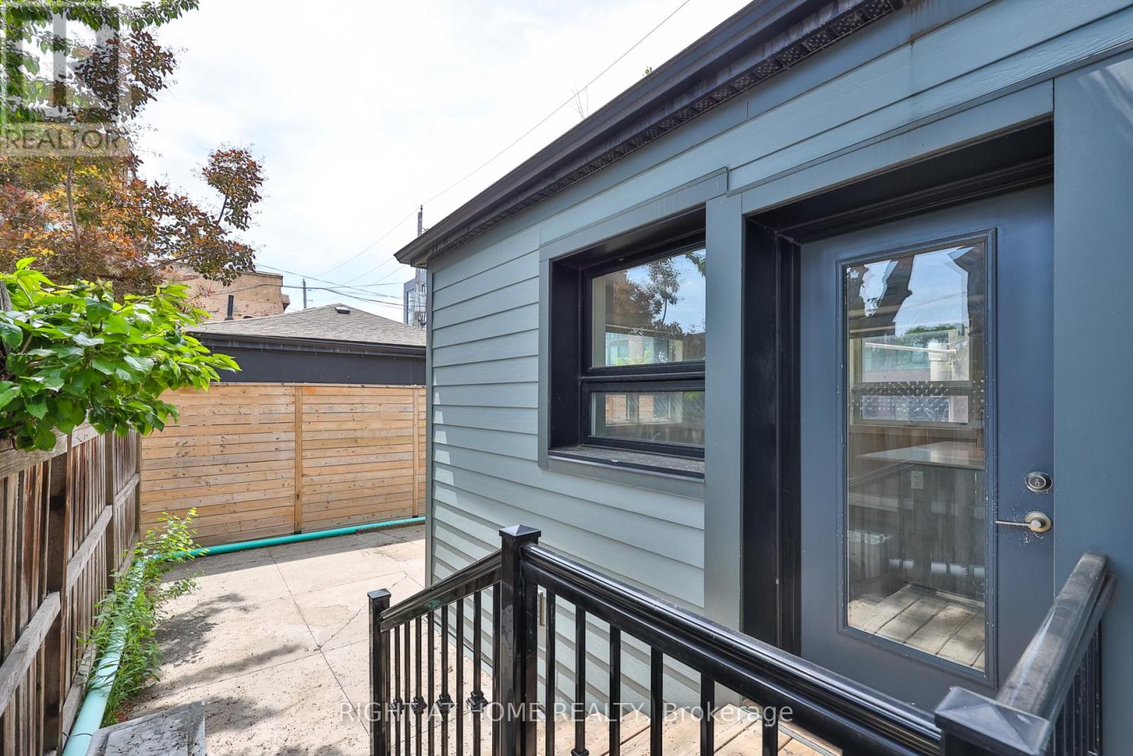1 - 31 Alma Avenue, Toronto, Ontario  M6J 1N2 - Photo 13 - C13066112
