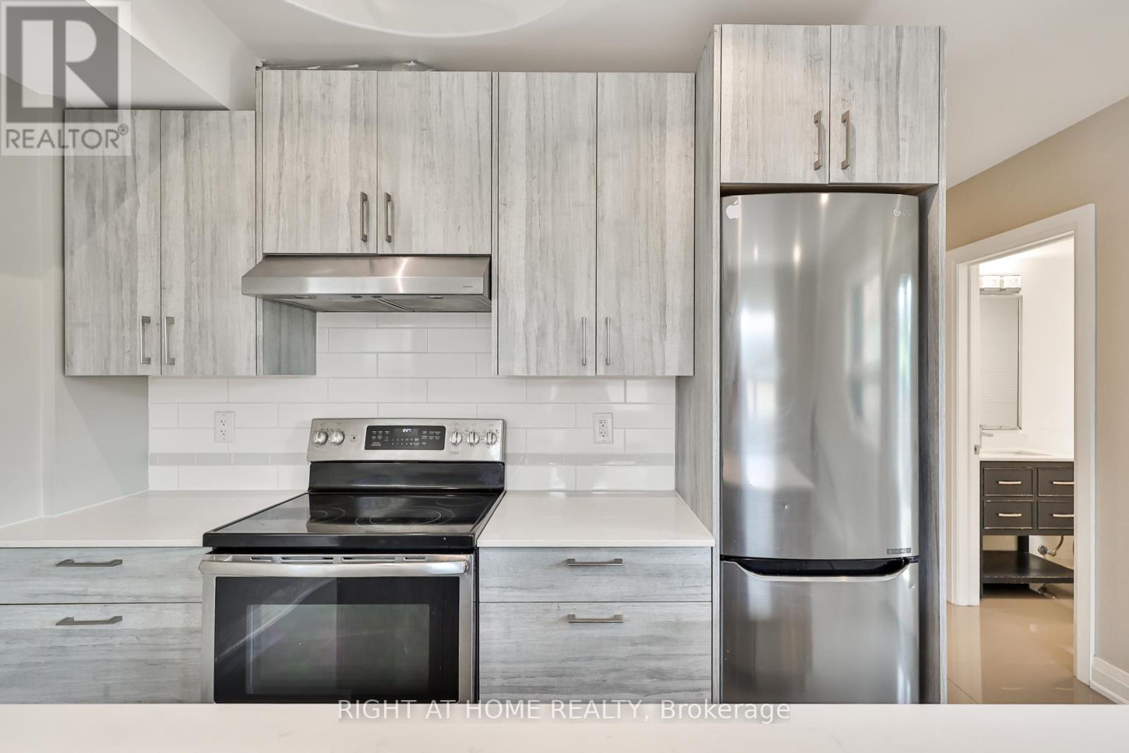 1 - 31 Alma Avenue, Toronto, Ontario  M6J 1N2 - Photo 5 - C13066112