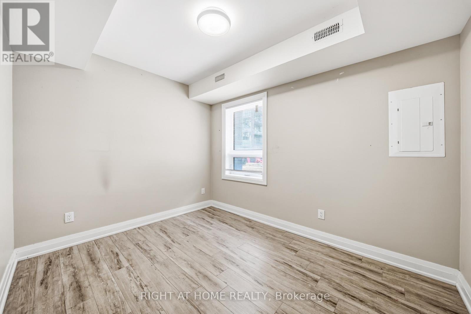 1 - 31 Alma Avenue, Toronto, Ontario  M6J 1N2 - Photo 6 - C13066112