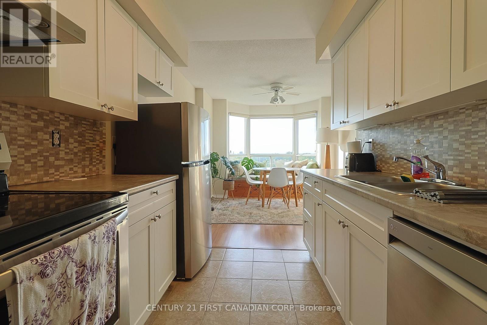 1001 - 30 Chapman Court, London North, Ontario  N6G 4Y4 - Photo 13 - X13445312