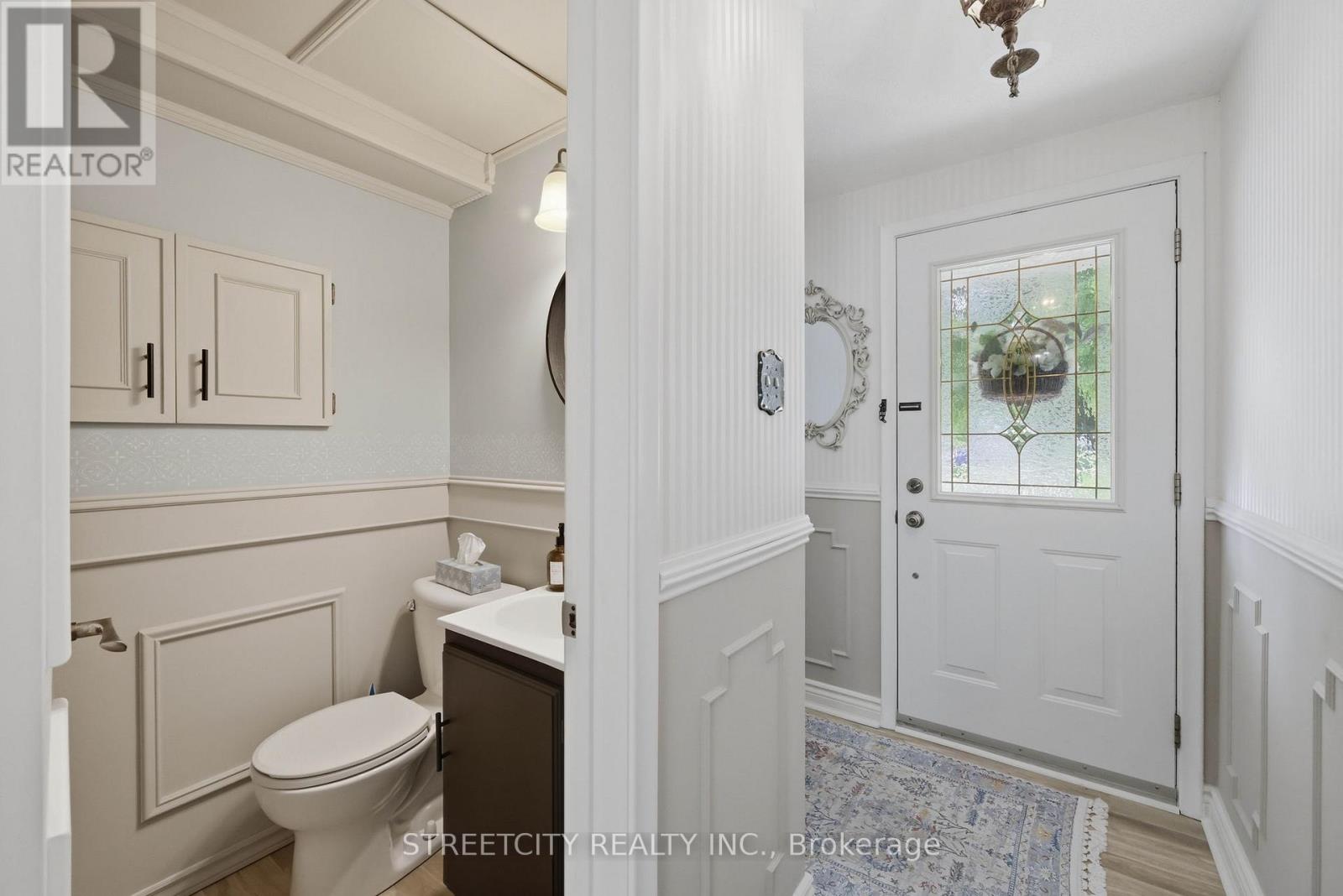 1 Jason Court, London South, Ontario  N6J 2B9 - Photo 8 - X13445422