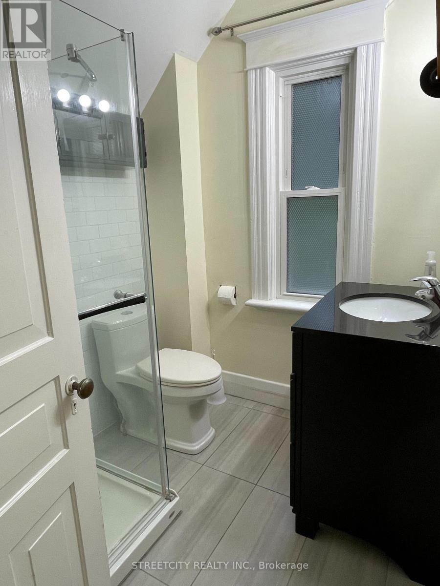 6 Victor Street, London South, Ontario  N6C 1B7 - Photo 17 - X13445550