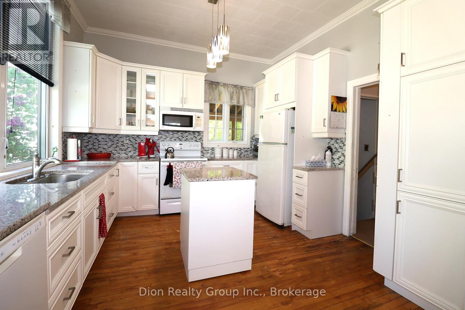 129 Highway 570, Kirkland Lake, Ontario  P0K 1S0 - Photo 2 - T13445396