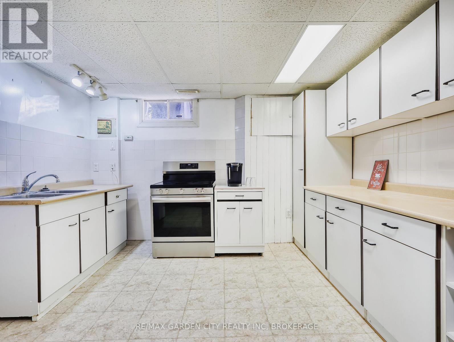 Lower - 38 Cypress Street, St. Catharines, Ontario  L2N 4L9 - Photo 17 - X13445520