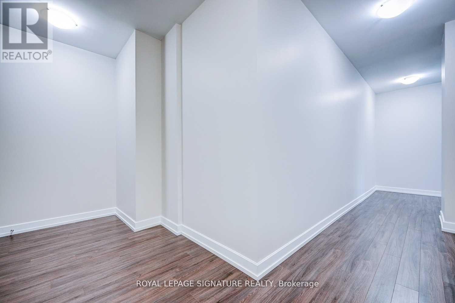 319 - 377 Madison Avenue, Toronto, Ontario  M4V 3E1 - Photo 18 - C13445122