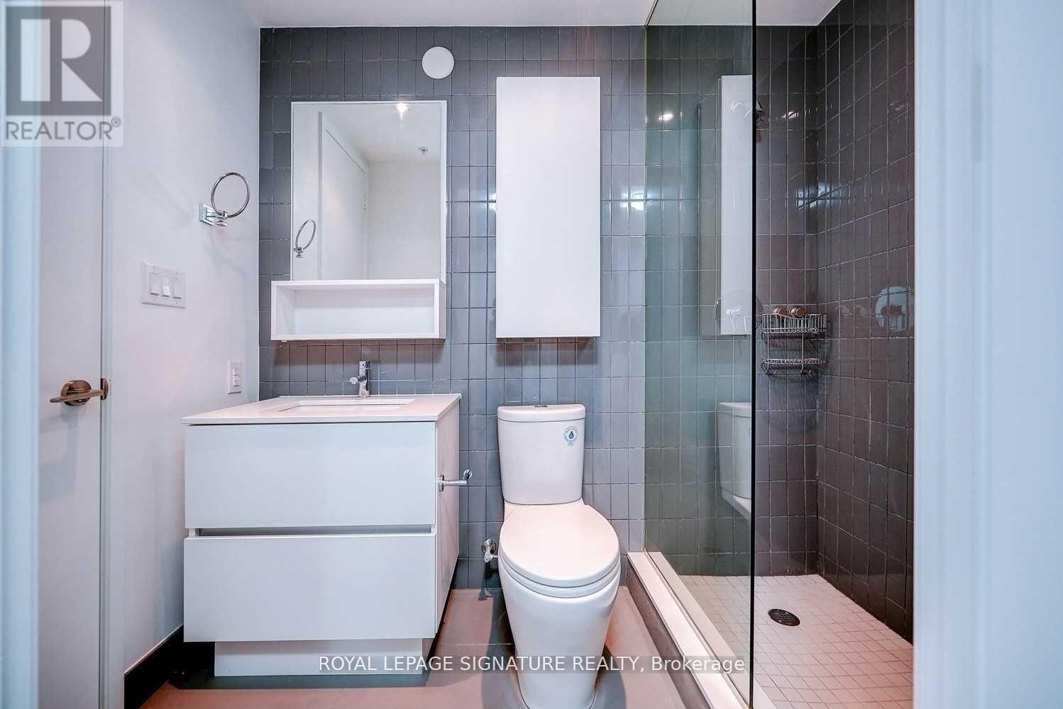 319 - 377 Madison Avenue, Toronto, Ontario  M4V 3E1 - Photo 20 - C13445122