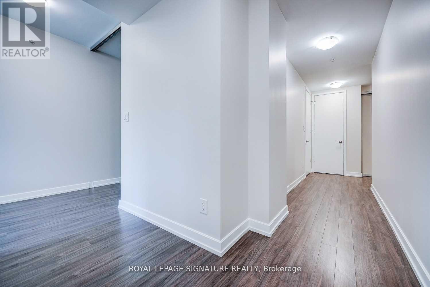 319 - 377 Madison Avenue, Toronto, Ontario  M4V 3E1 - Photo 22 - C13445122