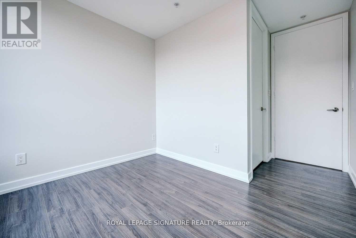 319 - 377 Madison Avenue, Toronto, Ontario  M4V 3E1 - Photo 28 - C13445122