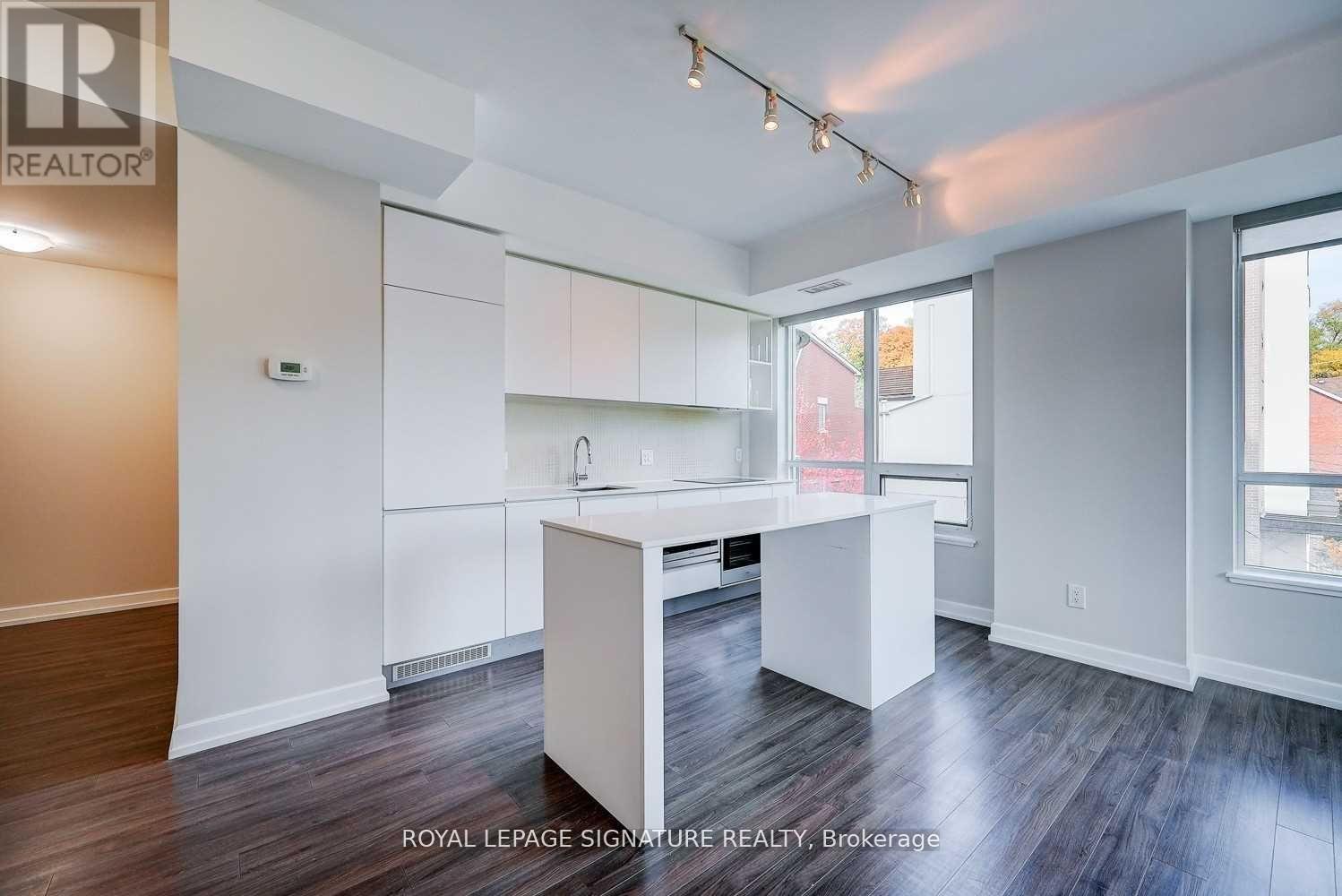 319 - 377 Madison Avenue, Toronto, Ontario  M4V 3E1 - Photo 7 - C13445122