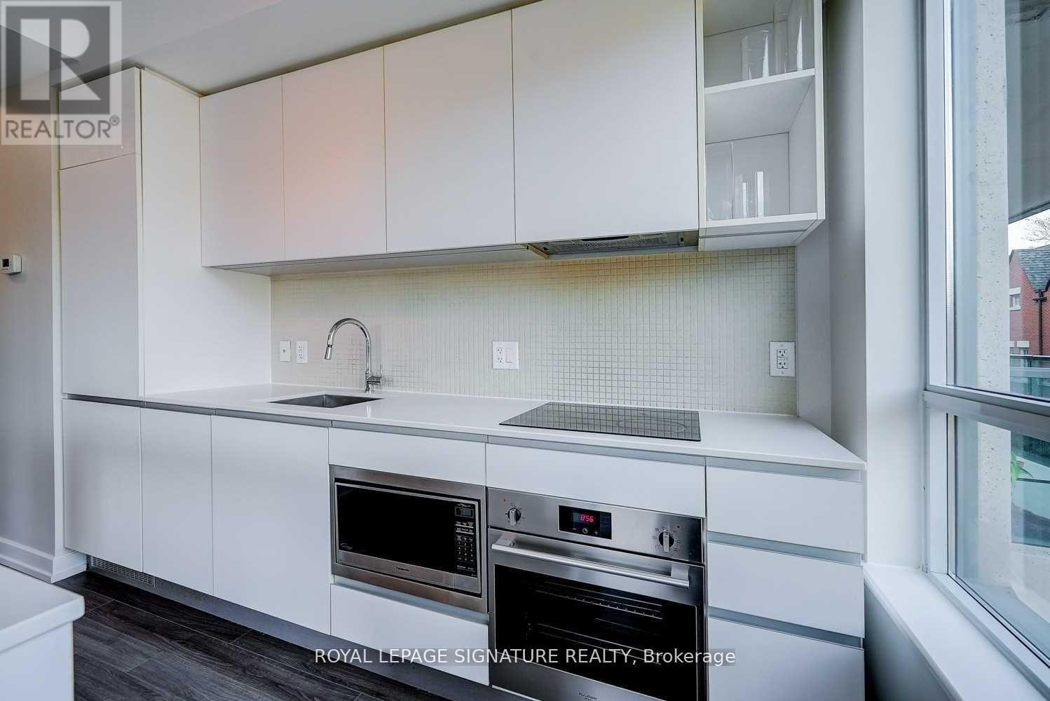 319 - 377 Madison Avenue, Toronto, Ontario  M4V 3E1 - Photo 8 - C13445122