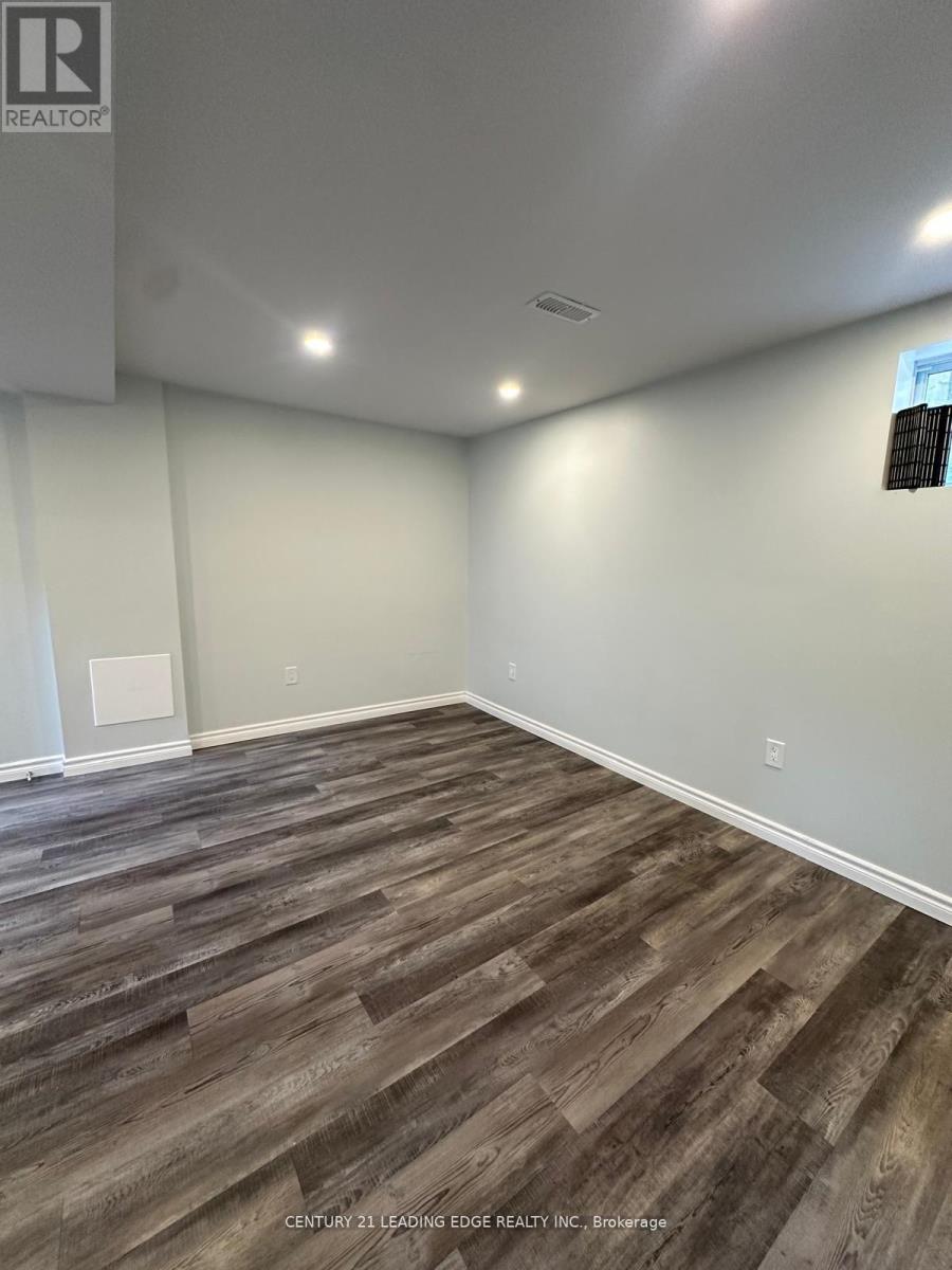 Main - 1506 Reesor Court, Pickering, Ontario  L1X 2M9 - Photo 9 - E13445284