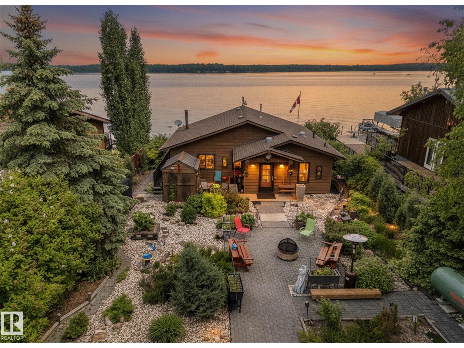 5039 6 St, rural lac ste. anne county, Alberta
