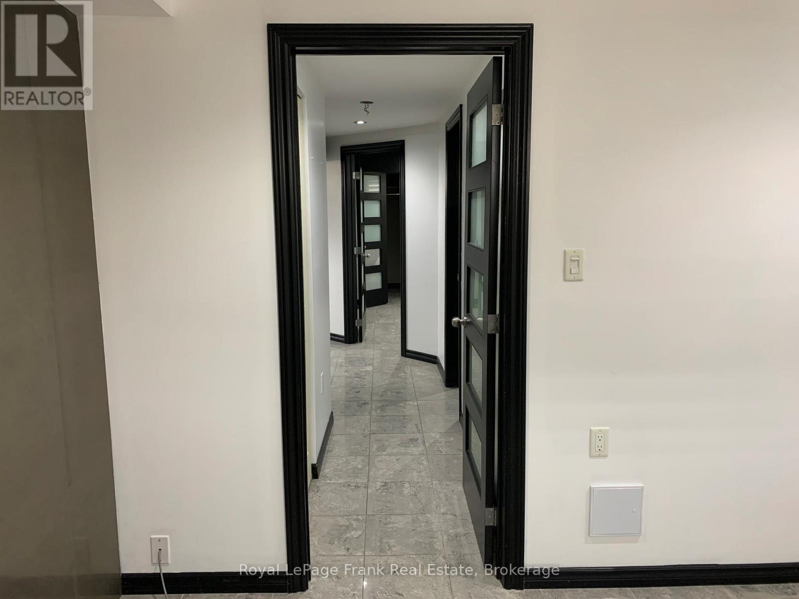 4 - 243 Huron Street, Oshawa, Ontario  L1H 5E5 - Photo 18 - E13445432