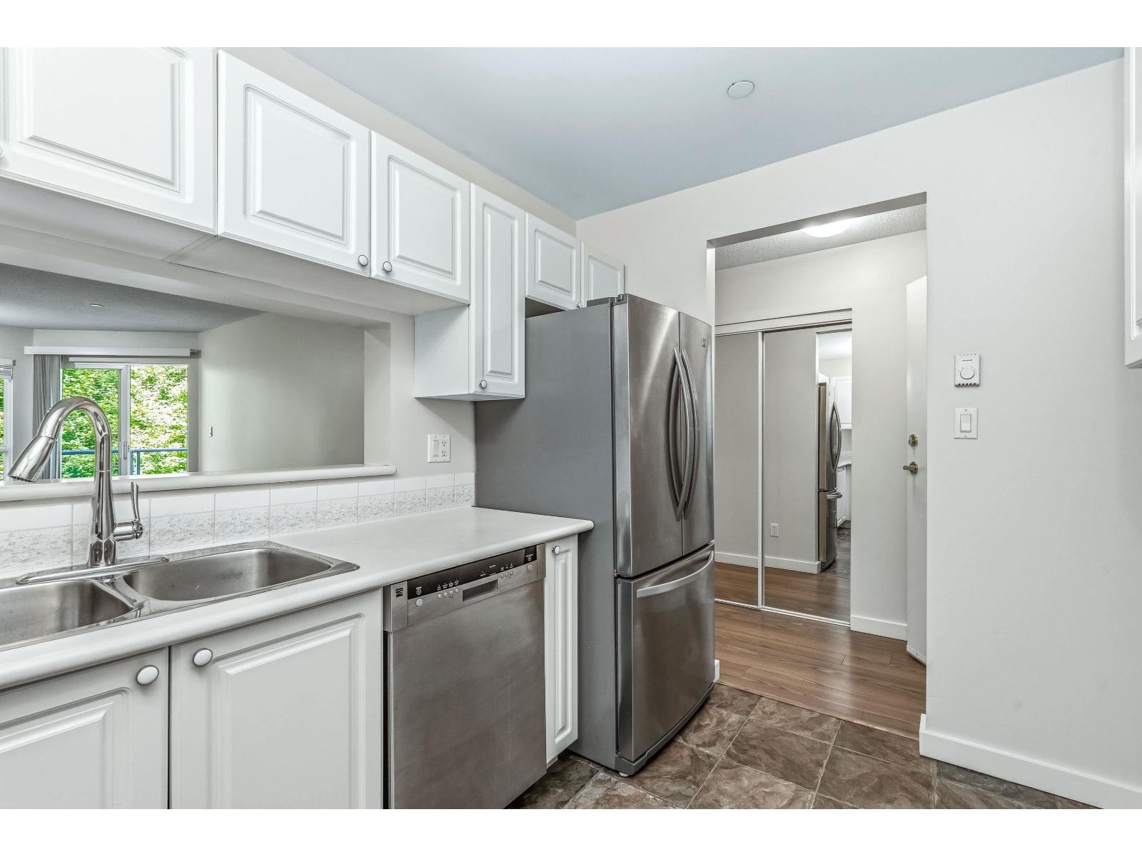 307 16137 83 Avenue, Surrey, British Columbia  V4N 0N1 - Photo 7 - R3135090