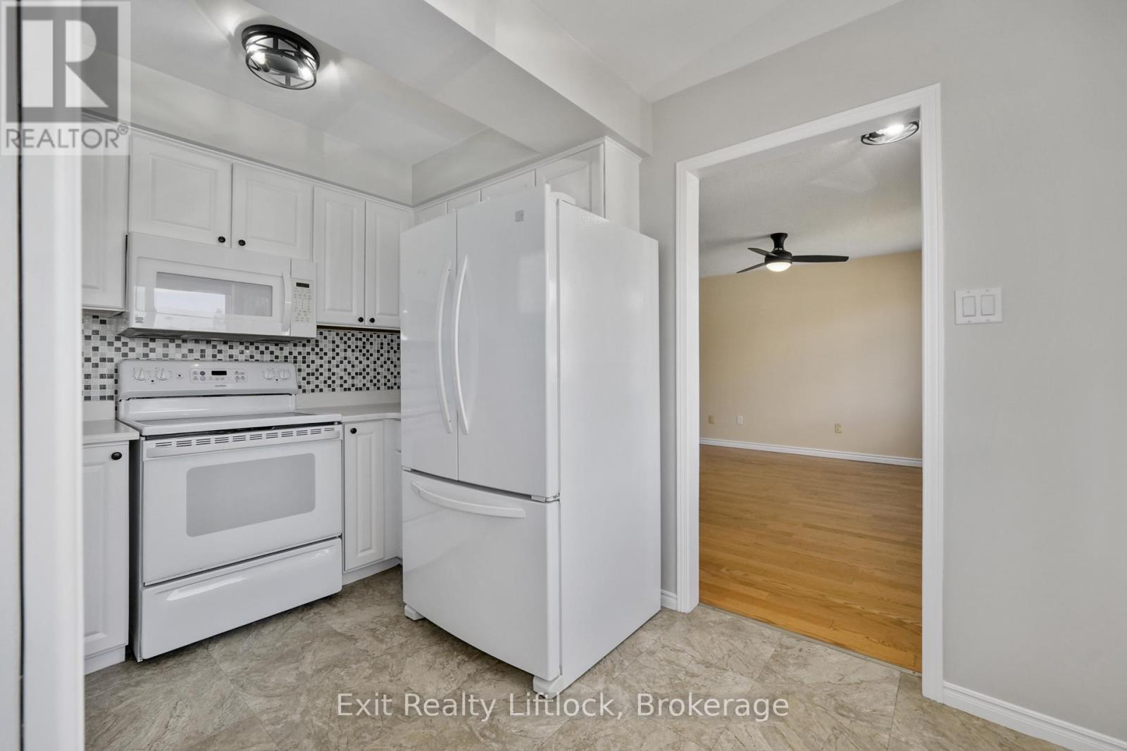 129 Towerhill Road, Peterborough, Ontario  K9H 7M7 - Photo 8 - X13445378
