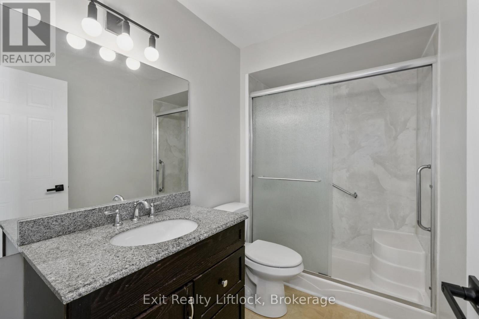 129 Towerhill Road, Peterborough, Ontario  K9H 7M7 - Photo 9 - X13445378