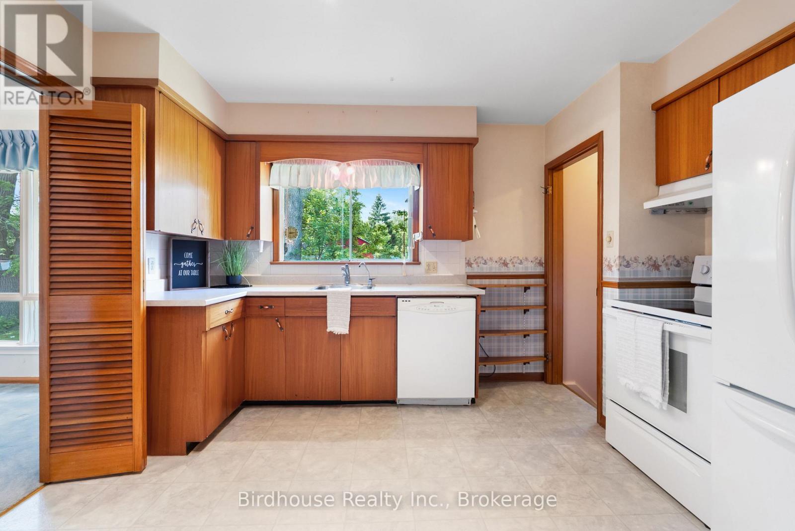 65 Victoria Avenue N, Kawartha Lakes, Ontario  K9V 4G6 - Photo 11 - X13445680