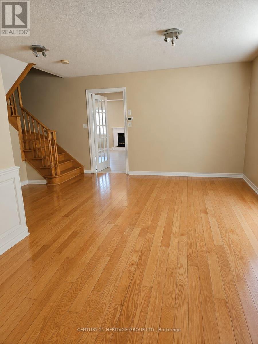 44 Starr Crescent, Aurora, Ontario  L4G 7X3 - Photo 11 - N13445276