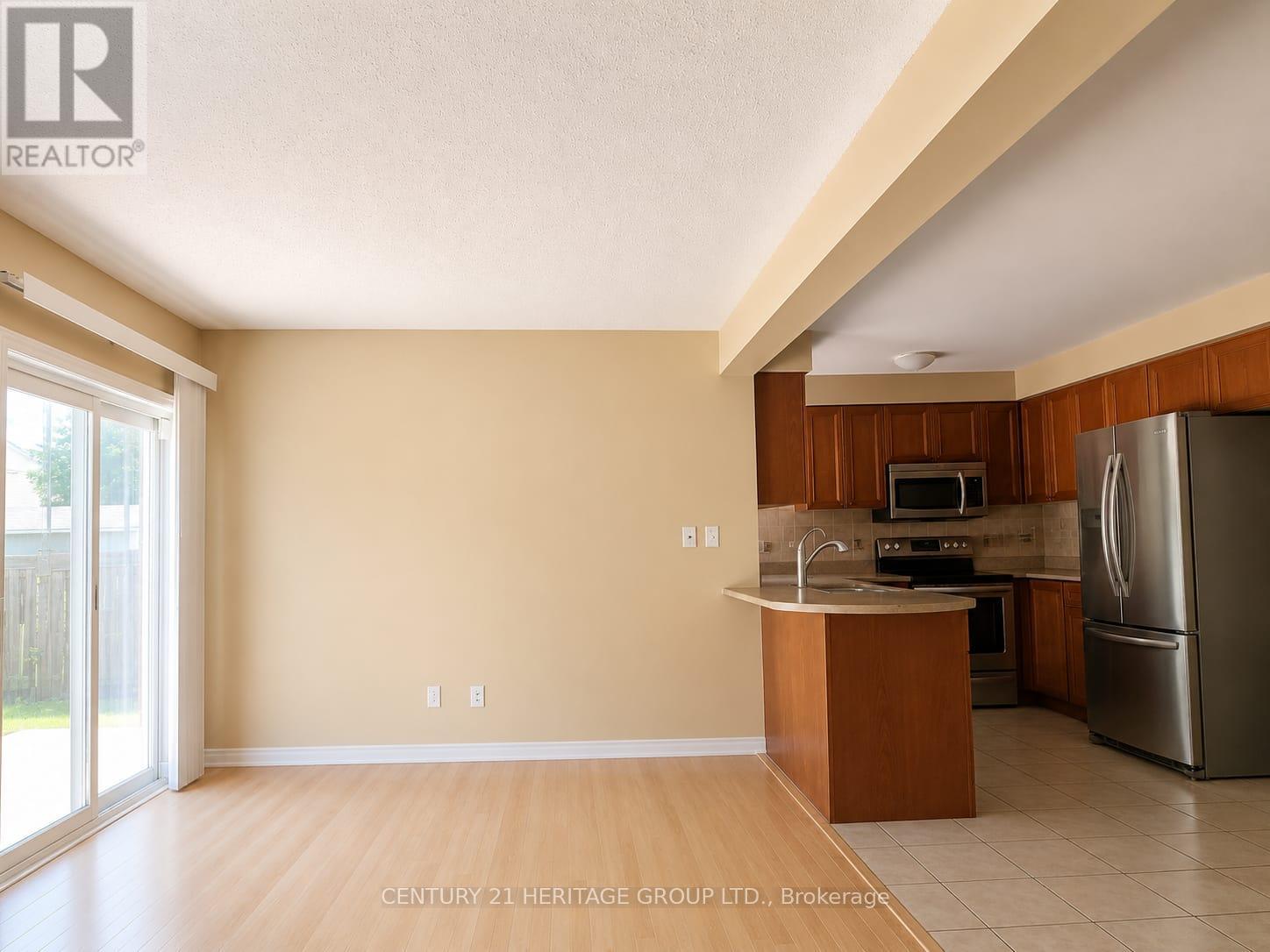 44 Starr Crescent, Aurora, Ontario  L4G 7X3 - Photo 3 - N13445276
