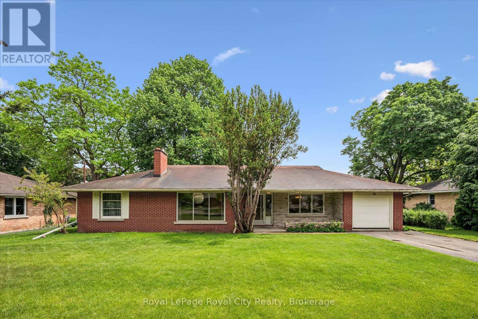45 WAVERLEY DRIVE, guelph (riverside park), Ontario