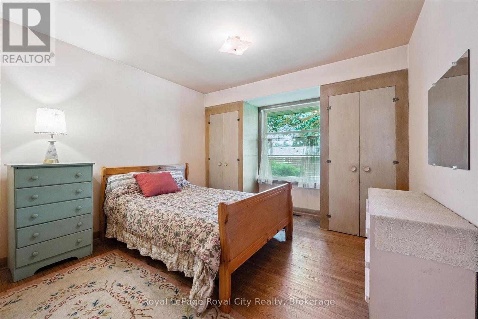 45 Waverley Drive, Guelph (Riverside Park), Ontario  N1E 1G7 - Photo 22 - X13445664