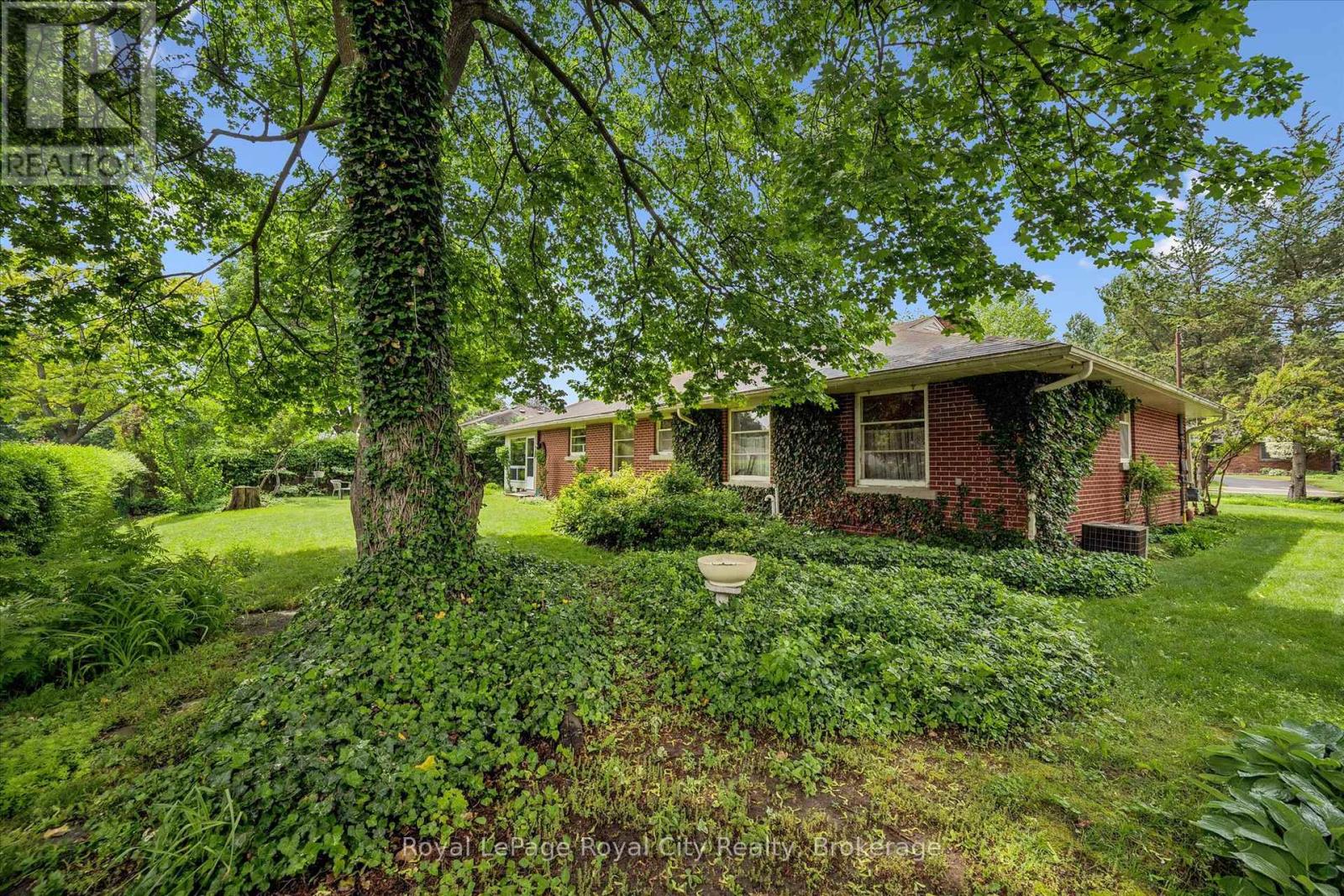 45 Waverley Drive, Guelph (Riverside Park), Ontario  N1E 1G7 - Photo 36 - X13445664