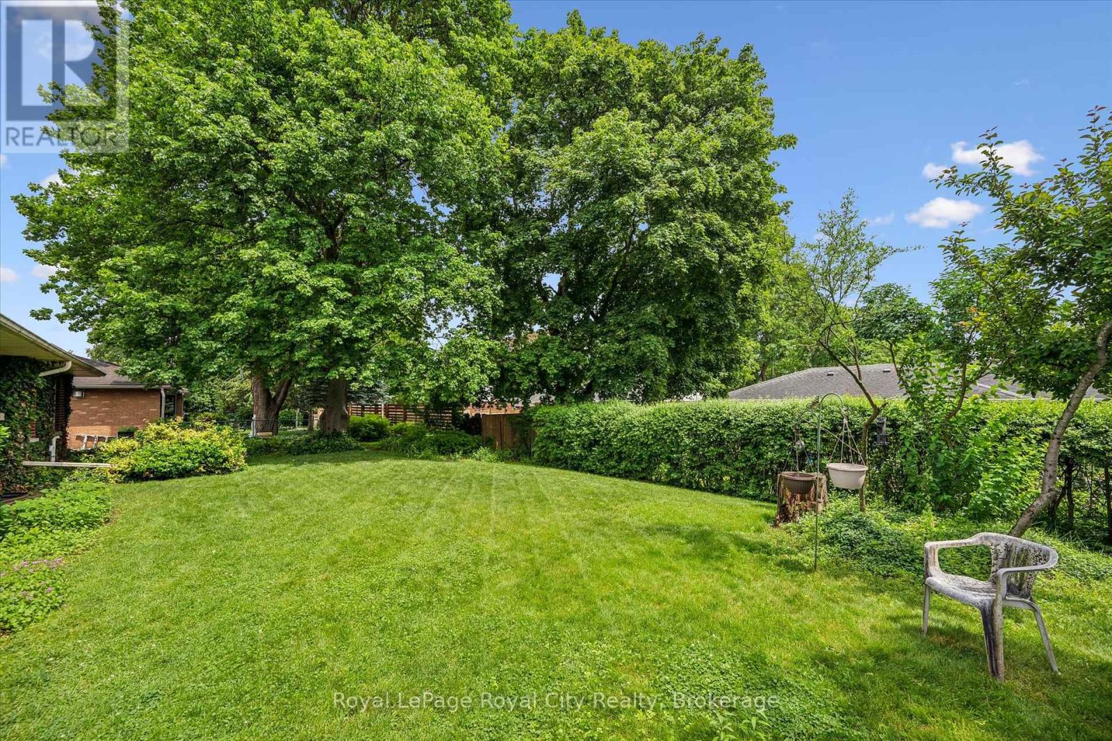 45 Waverley Drive, Guelph (Riverside Park), Ontario  N1E 1G7 - Photo 38 - X13445664