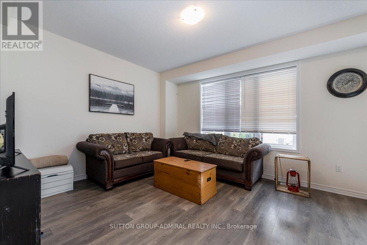 34 Abby Drive, Wasaga Beach, Ontario L9Z 0K2 - Photo 6 - S13445148