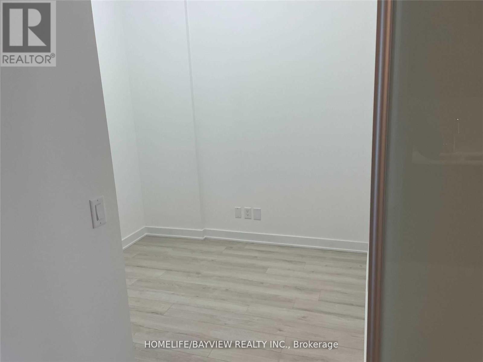 514 - 681 Yonge Street, Barrie (Painswick South), Ontario  L4N 4E8 - Photo 4 - S13445158