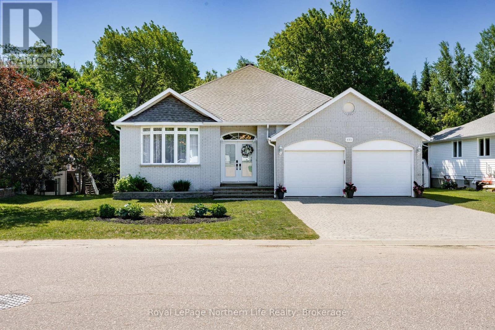 413 Pearce Street, North Bay, Ontario  P1C 1M8 - Photo 1 - X13445340
