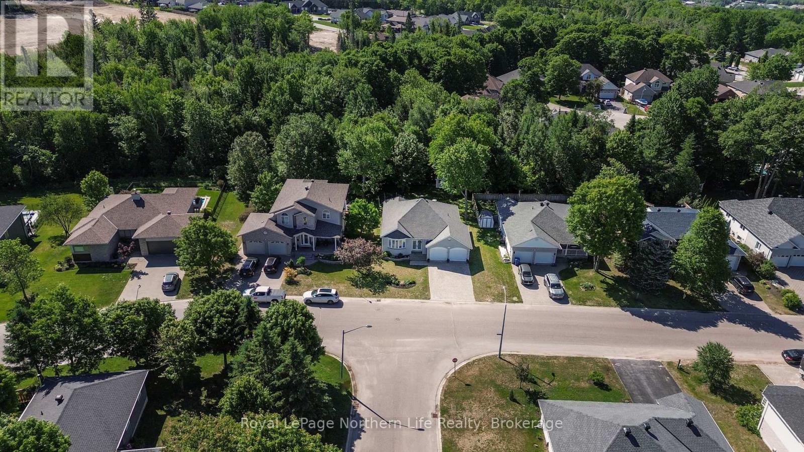 413 Pearce Street, North Bay, Ontario  P1C 1M8 - Photo 4 - X13445340