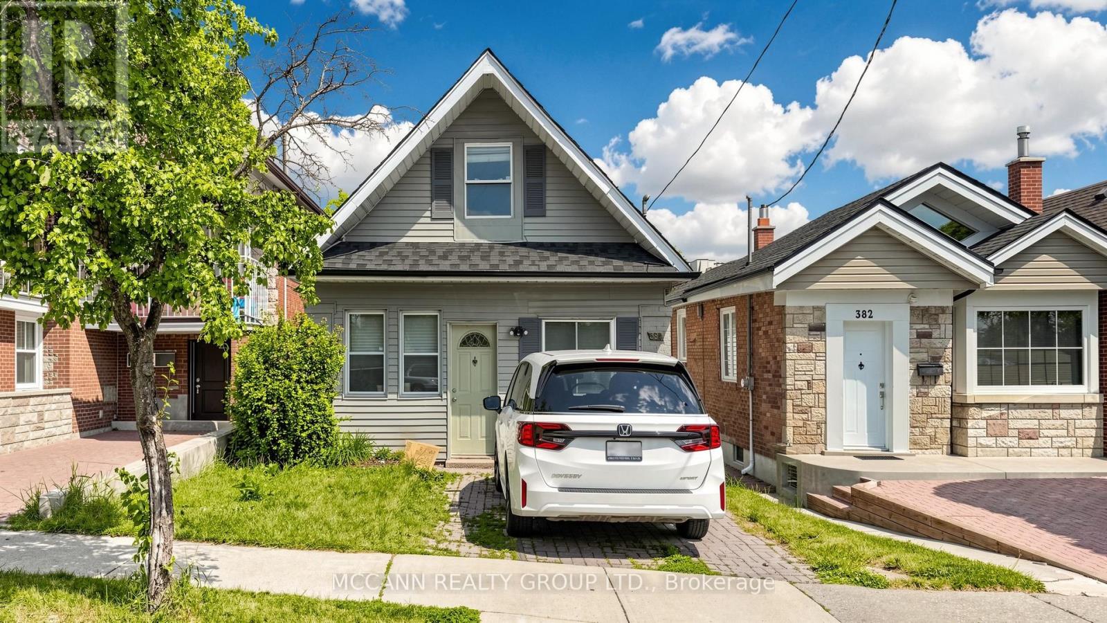 384 WHITMORE AVENUE, Toronto, Ontario